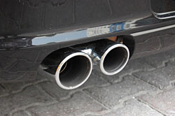 Auspuff eines Porsches - von invisiblekilla auf pixelio.de